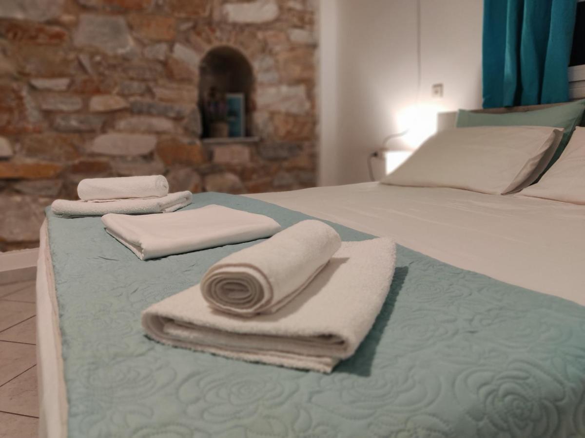 Litus Studios Megas Gialos - Nites Екстер'єр фото